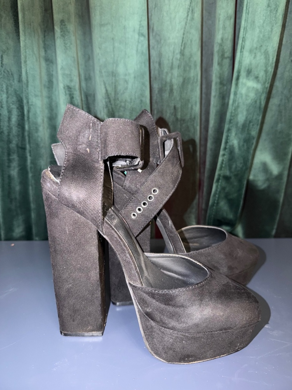 Whiskey Black Platform Heels Ankle Strap Chunky High Heel Pumps Size 7